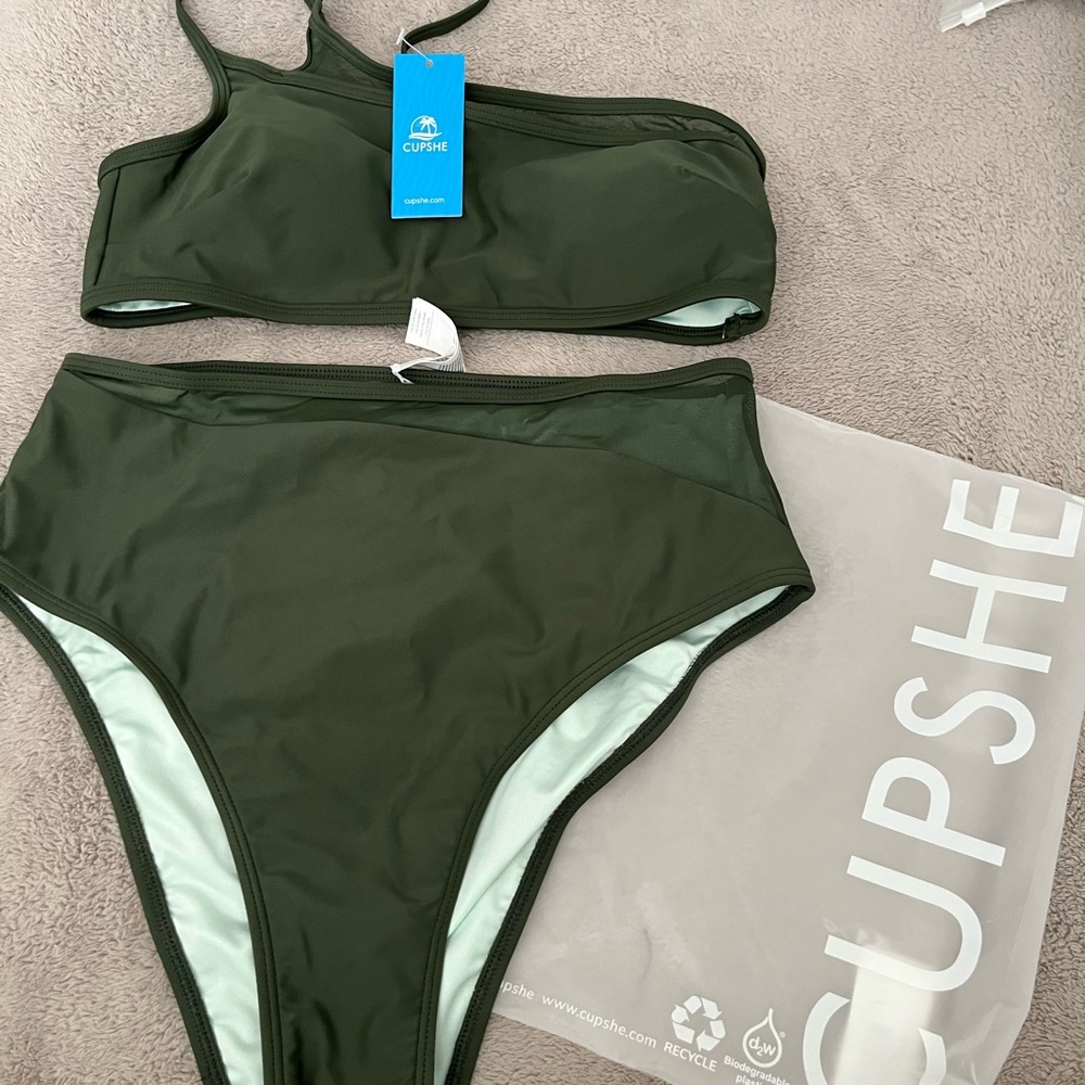 Cupshe Dark Green Bikini Set